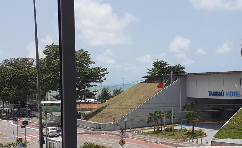 Israel Tambau- Apto Luxuoso- Em Frente Ao Mar Com Varanda João Pessoa Kültér fotó