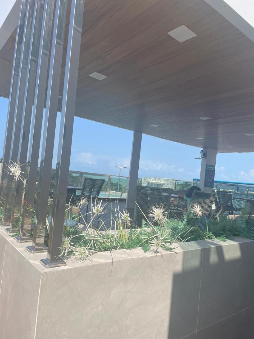 Israel Tambau- Apto Luxuoso- Em Frente Ao Mar Com Varanda João Pessoa Kültér fotó
